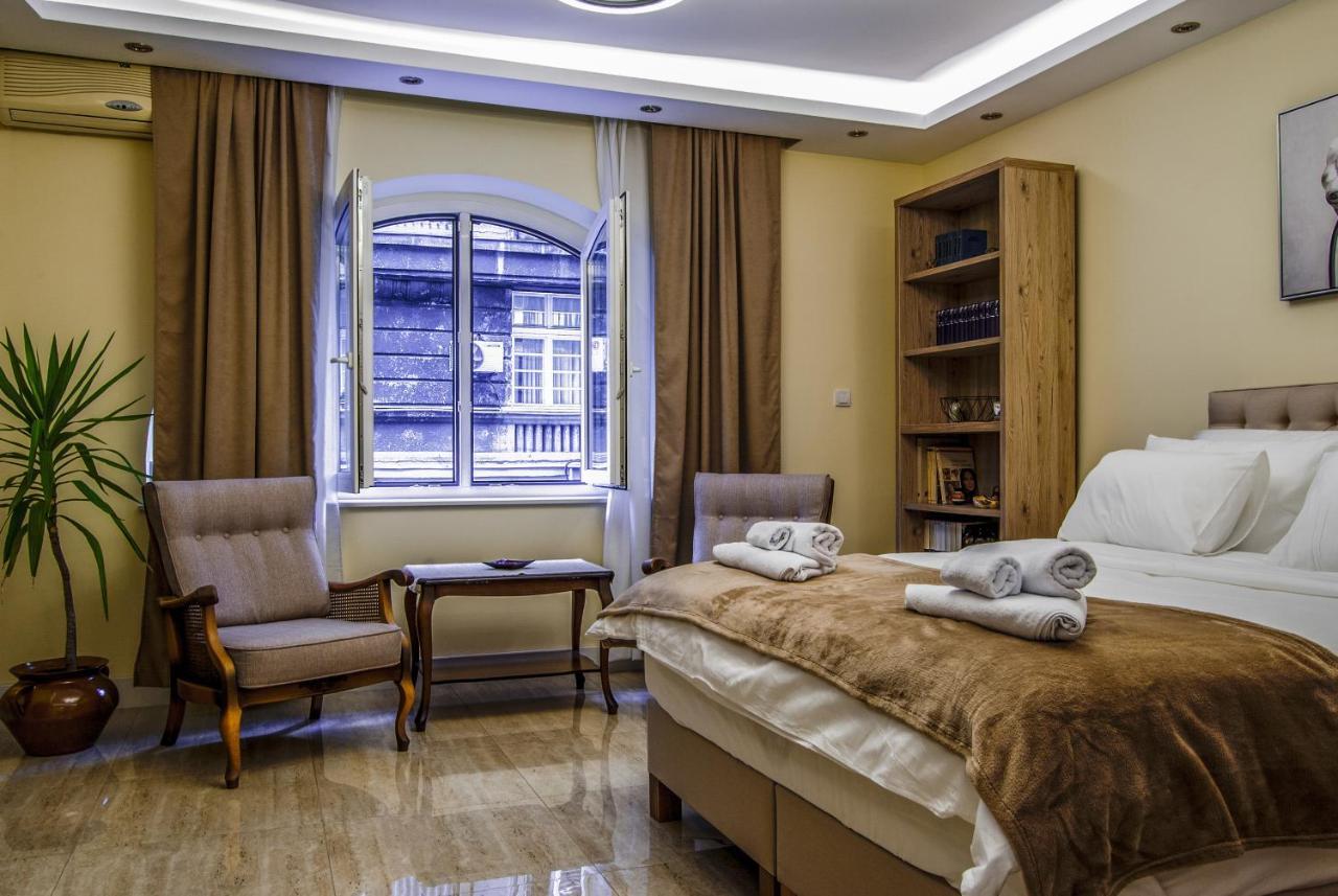 N10 Apartment Belgrad Exteriör bild