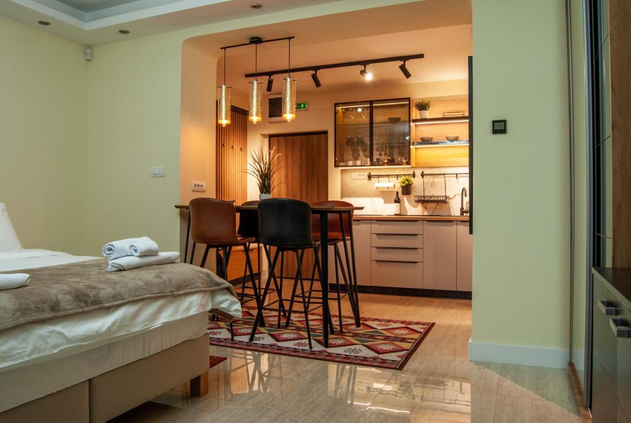 N10 Apartment Belgrad Exteriör bild