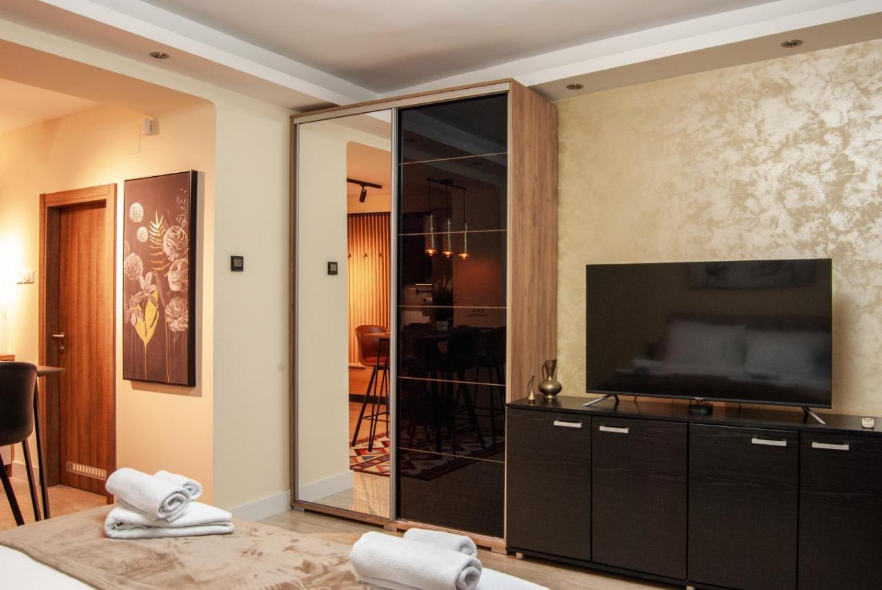 N10 Apartment Belgrad Exteriör bild